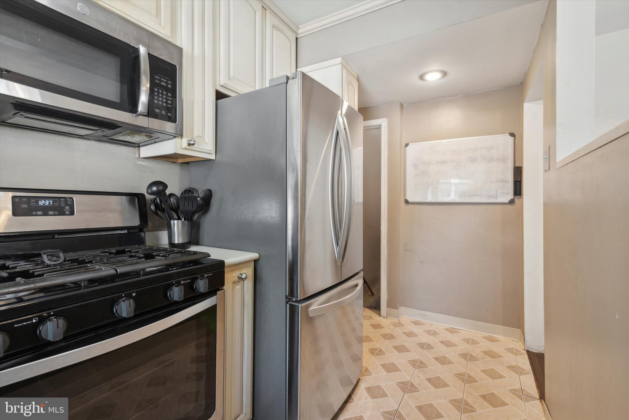 7815 Argus Road Philadelphia, PA 19150 - Photo 7 of 15 Kitchen