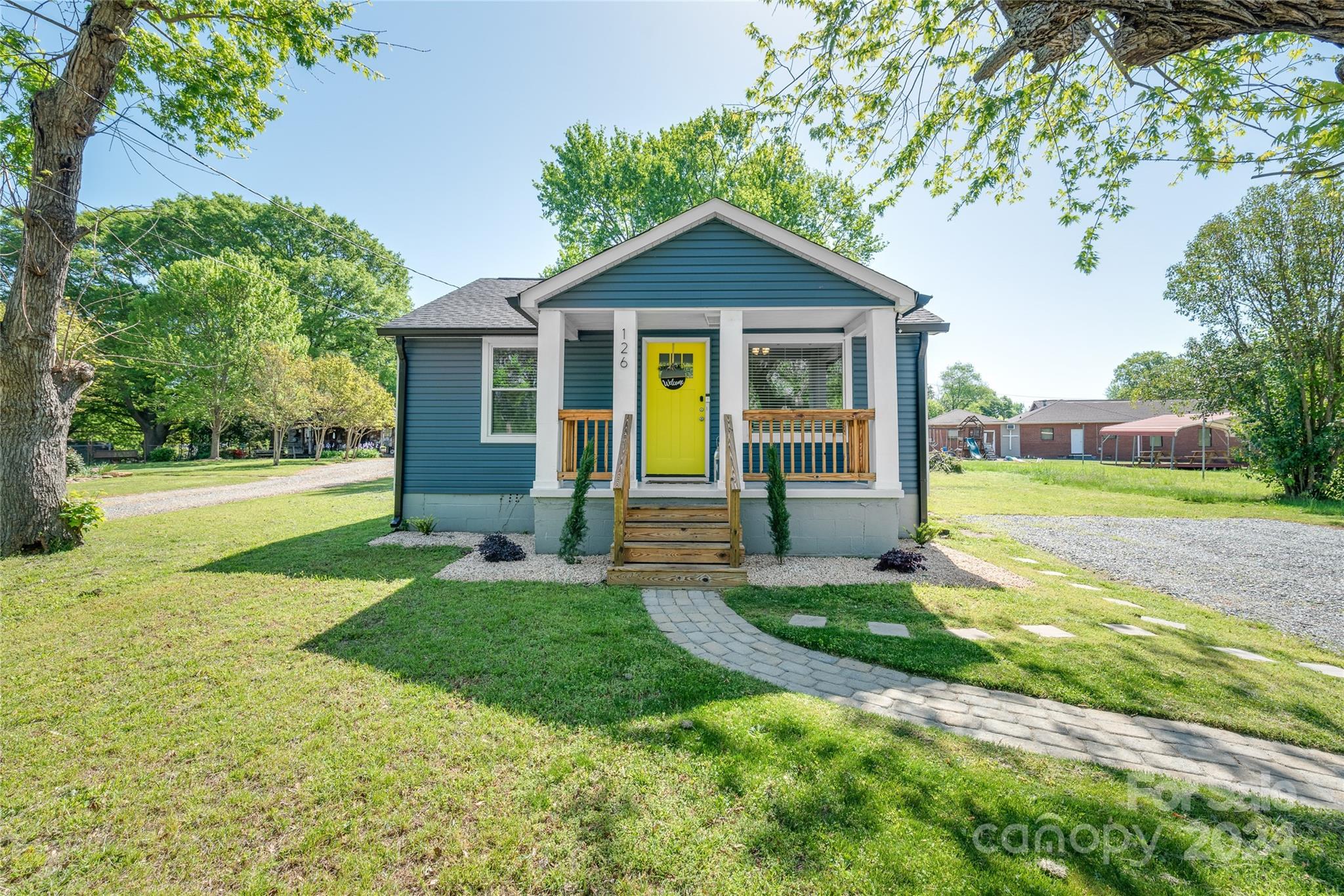 126 Tomberlin Road Mount Holly, NC 28120 - Photo 1 of 22 Gallery Image 1