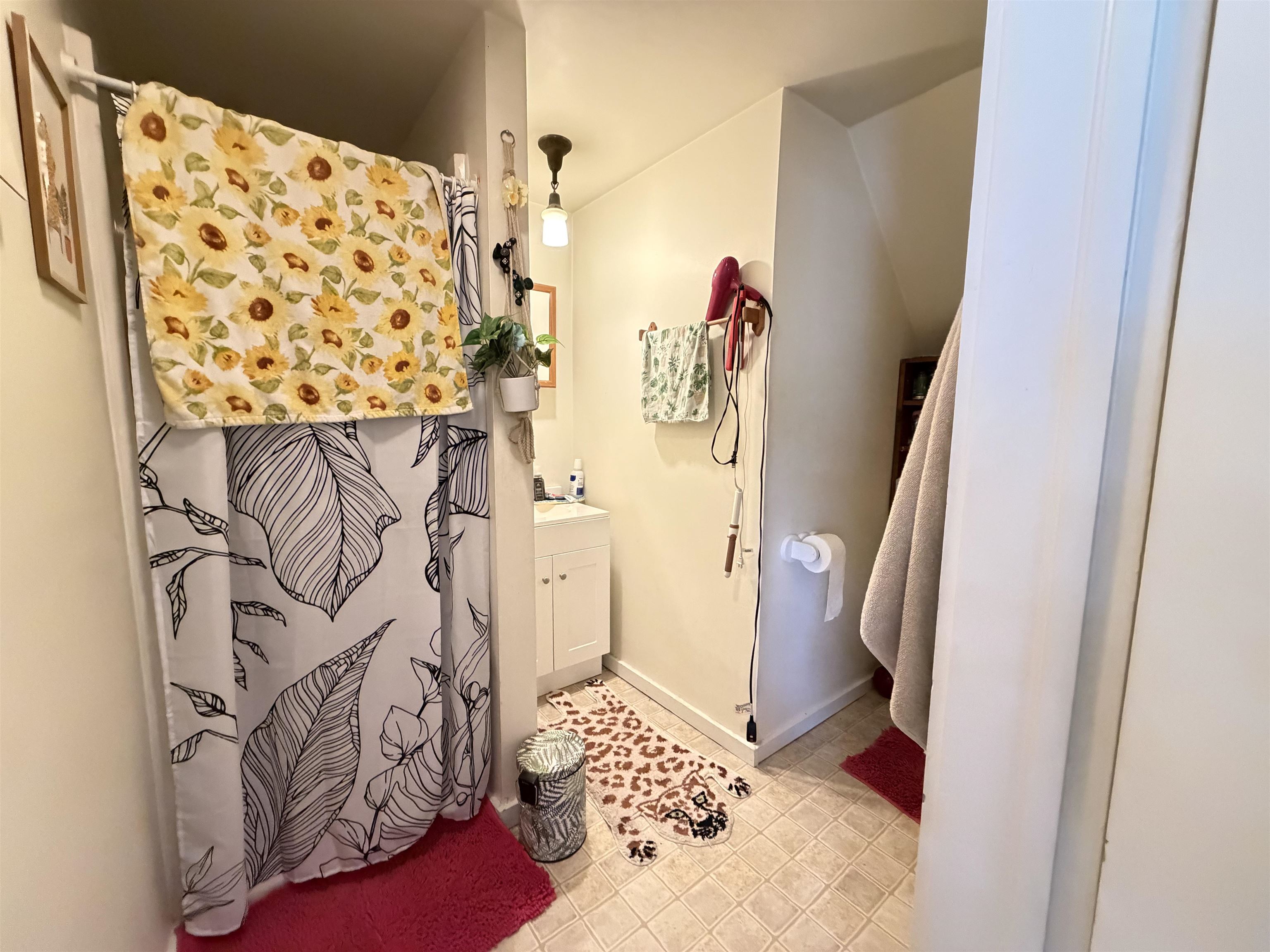 41 Burnham Avenue Rutland, VT 05701 - Photo 10 of 17 Gallery Image 10