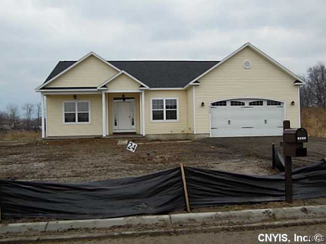 24 Angus Path Cicero, NY 13039 - Photo 1 of 1 Exterior Front