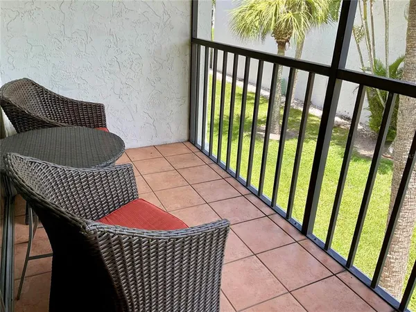 $1,900 | 3213 South Beneva Road, Unit 204, Sarasota, FL 34232