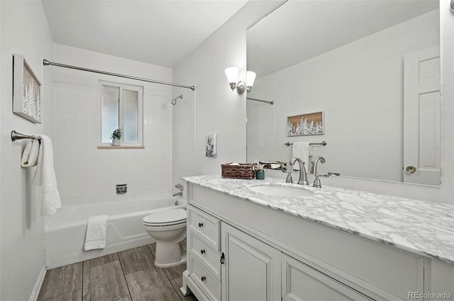 $820,000 | 6874 South Detroit Circle, Centennial, CO 80122