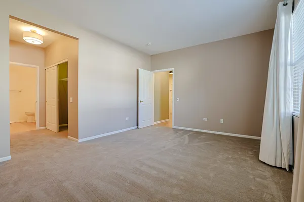 $2,200 | 12166 White Tail Lane, Huntley, IL 60142