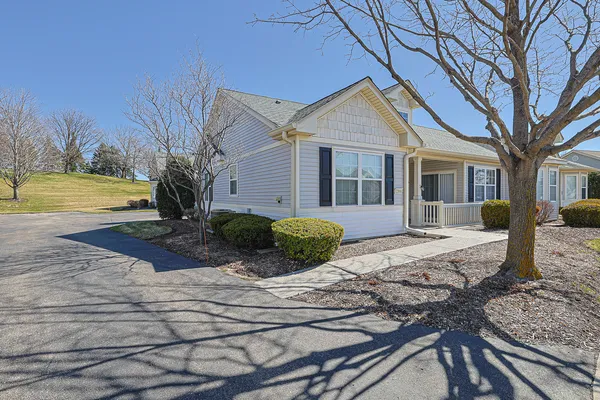 $2,200 | 12166 White Tail Lane, Huntley, IL 60142