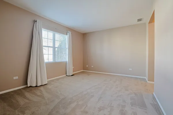 $2,200 | 12166 White Tail Lane, Huntley, IL 60142