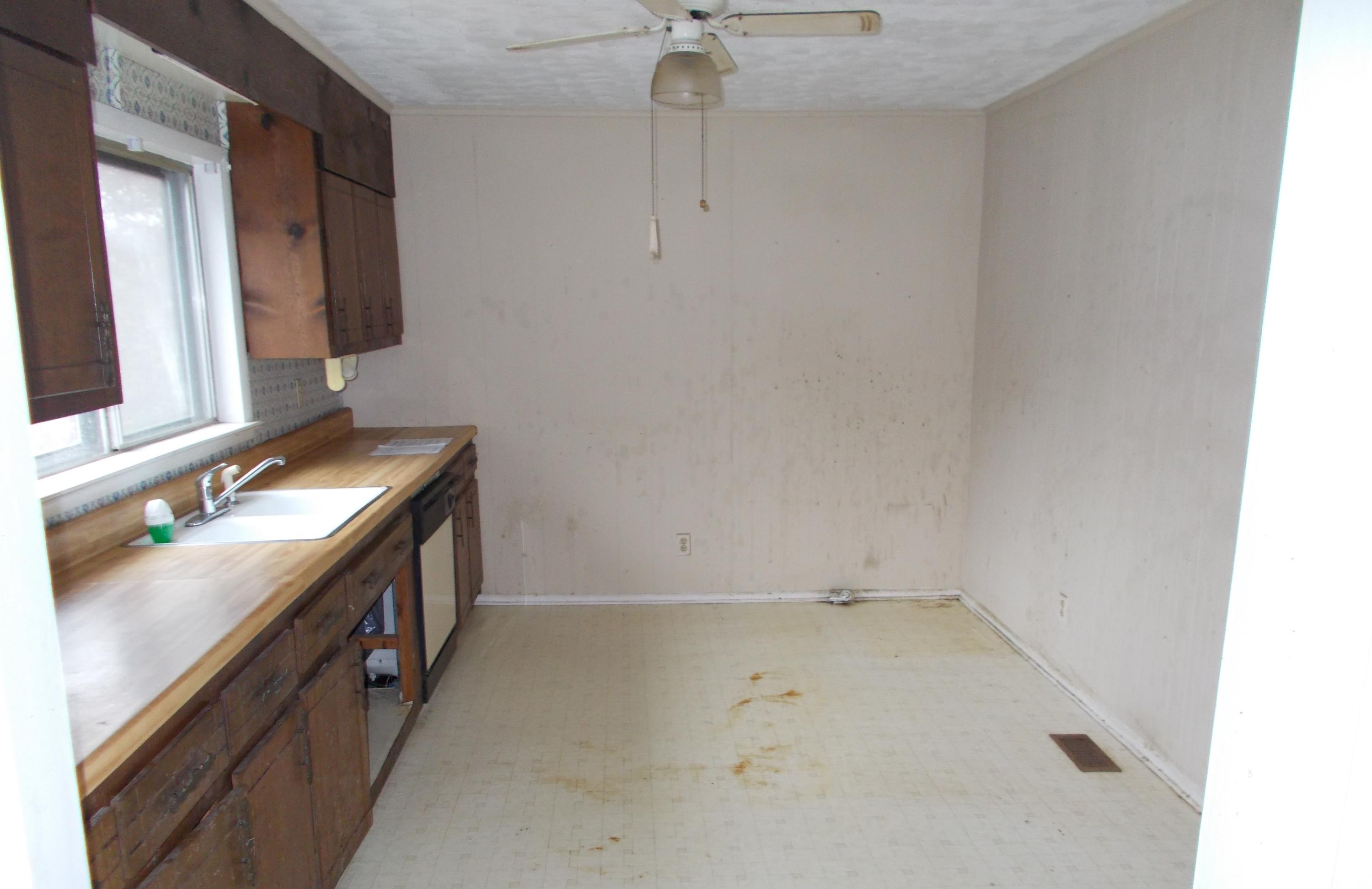 901 Stiles Road LaFayette, GA 30728 - Photo 6 of 9 DSCN2283