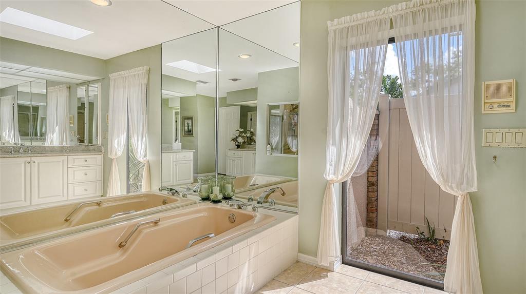 7426 Weeping Willow Boulevard Sarasota, FL 34241 - Photo 34 of 66