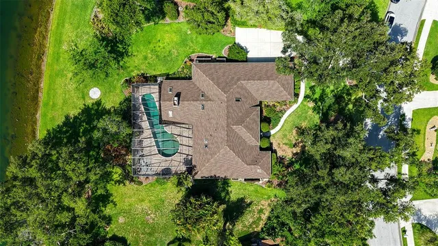 $949,000 | 7426 Weeping Willow Boulevard, Sarasota, FL 34241