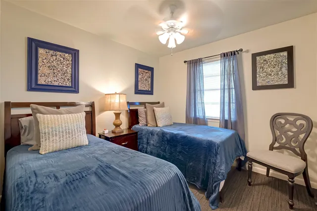 $2,000 | 6018 Berendo Street, Houston, TX 77092