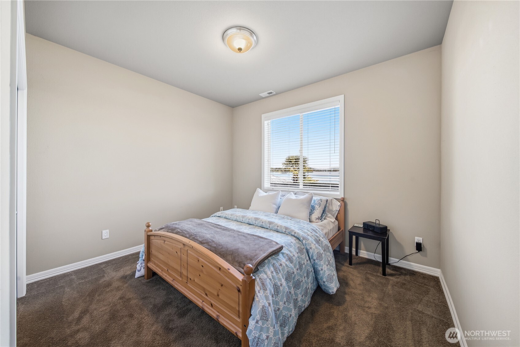4915 Jenks Point Way East Lake Tapps, WA 98391 - Photo 25 of 40