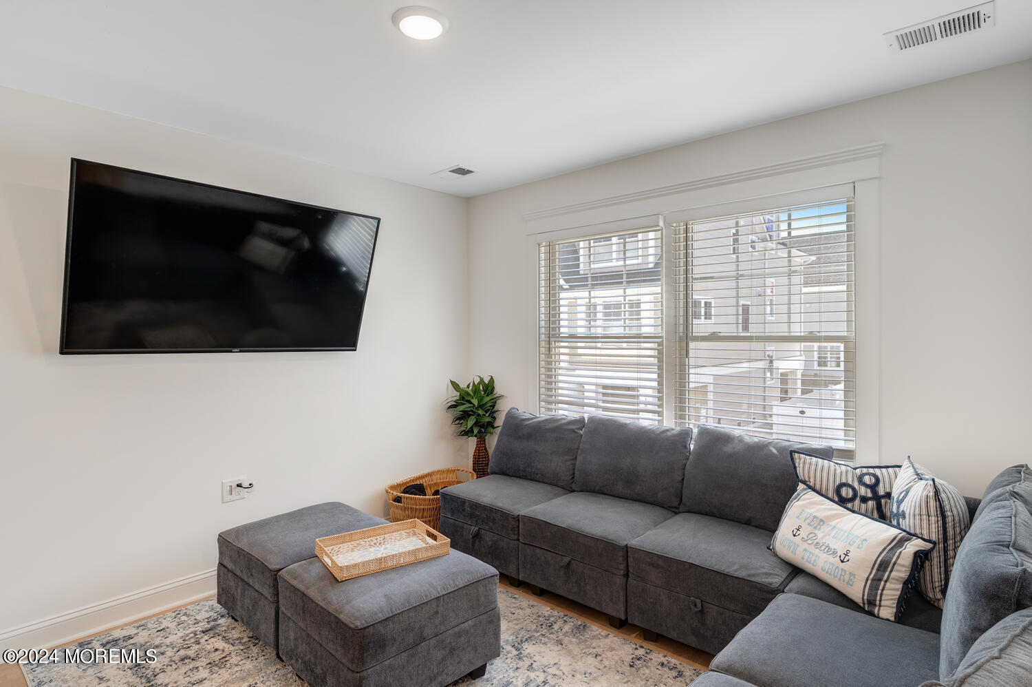 19 Cummings Street, Unit 108 Mantoloking, NJ 08738 - Photo 18 of 37 19 Cummings St Mantoloking NJ-large-017-