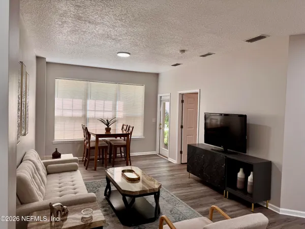 $207,900 | 3880 Summer Grove Way North, Unit 56, Jacksonville, FL 32257