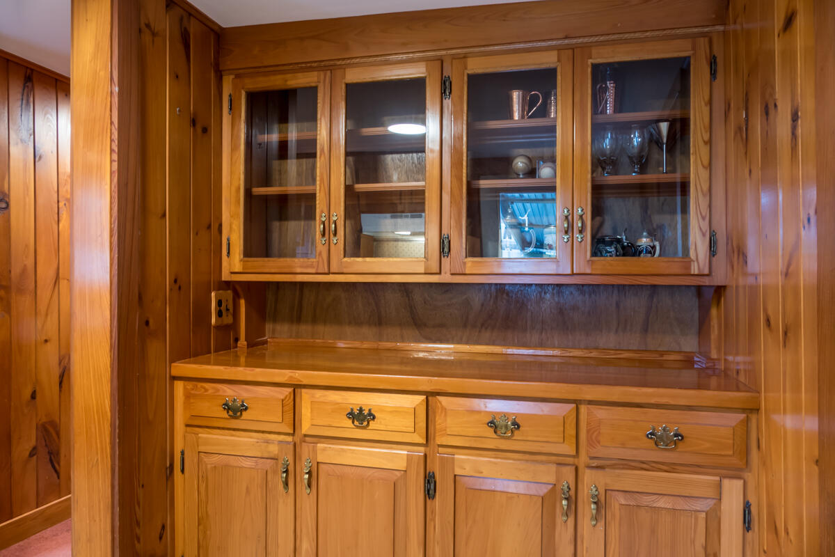 3 McKinney Road Harpswell, ME 04079 - Photo 46 of 81 54-Cottage kitchen (2 of 5)