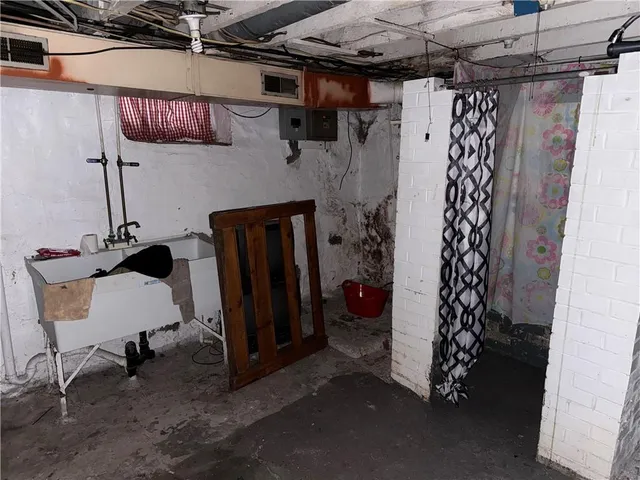 $49,900 | 514 16th Street, Beaver Falls, PA 15010