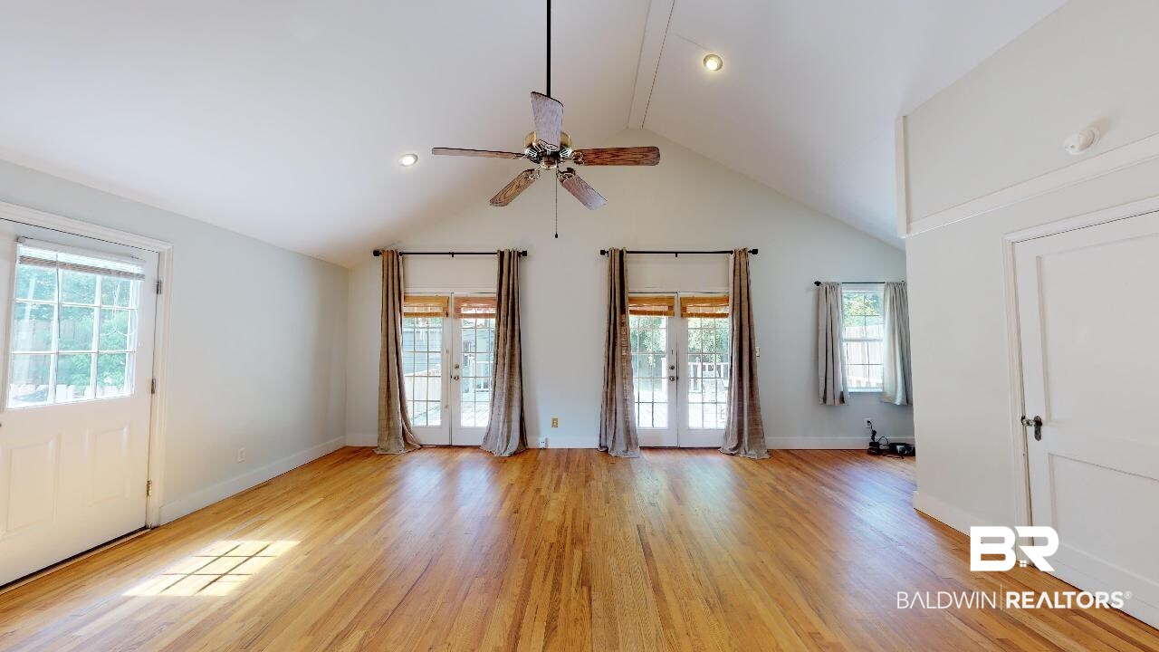8 Crenshaw Street Mobile, AL 36606 - Photo 15 of 19
