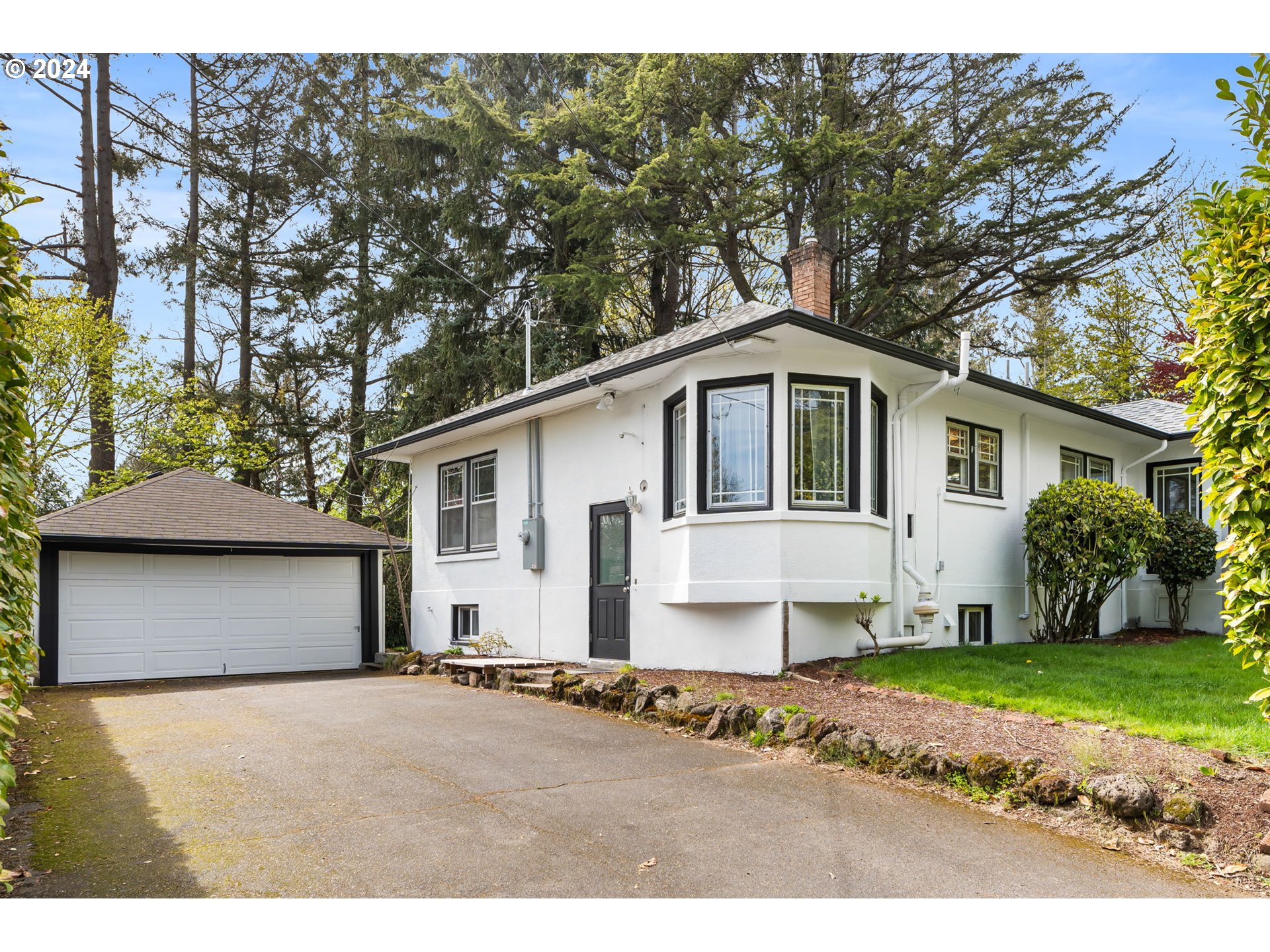 7130 Southwest Canyon Road Portland, OR 97225 - Photo 3 of 41 Gallery Image 3