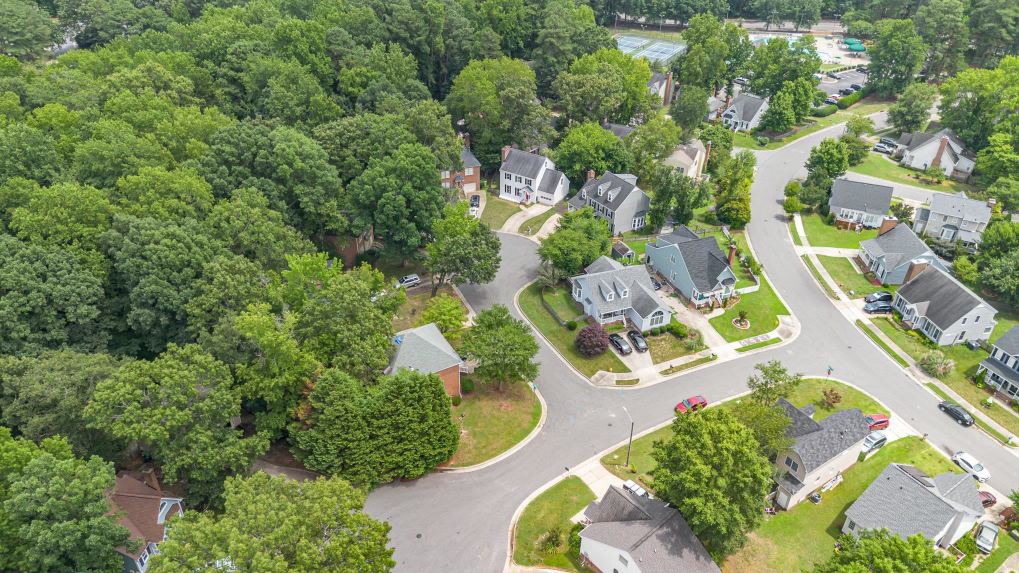 2012 Osbourne Court Raleigh, NC 27604 - Photo 11 of 33 Photo 11