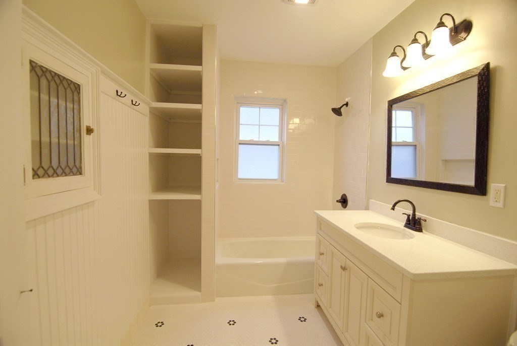 812 Moody Street, Unit 2 Waltham, MA 02453 - Photo 15 of 27