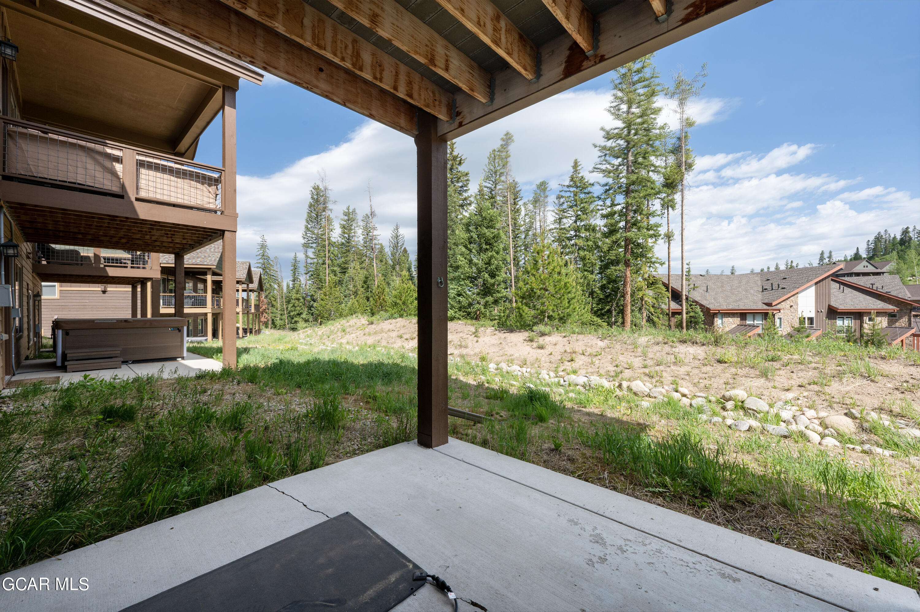 89 Lookout Point Fraser, CO 80442 - Photo 32 of 37 89 Lookout Point Pic 25