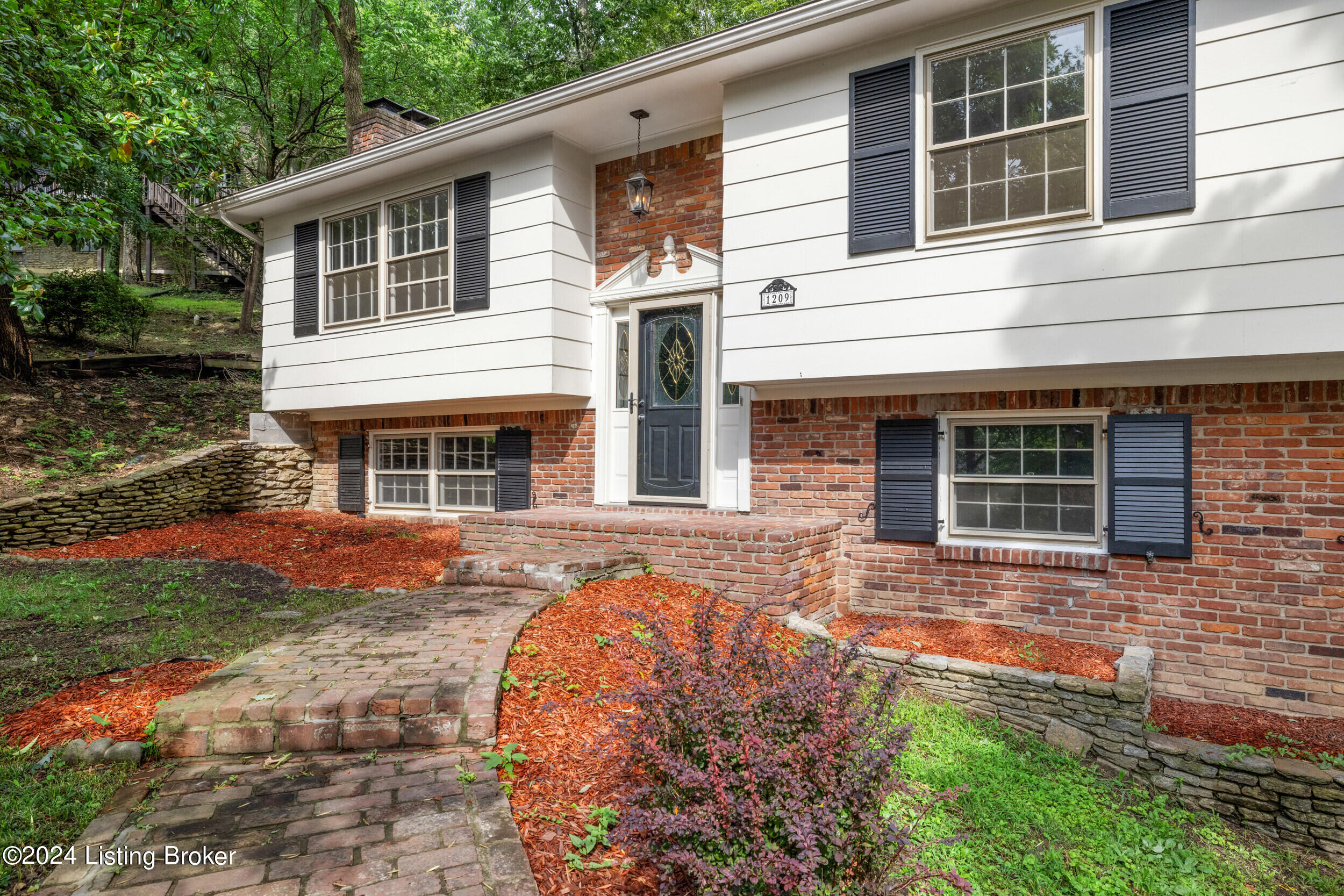 1209 Rudgate Cove Louisville, KY 40214 - Photo 1 of 34 1h4a0256