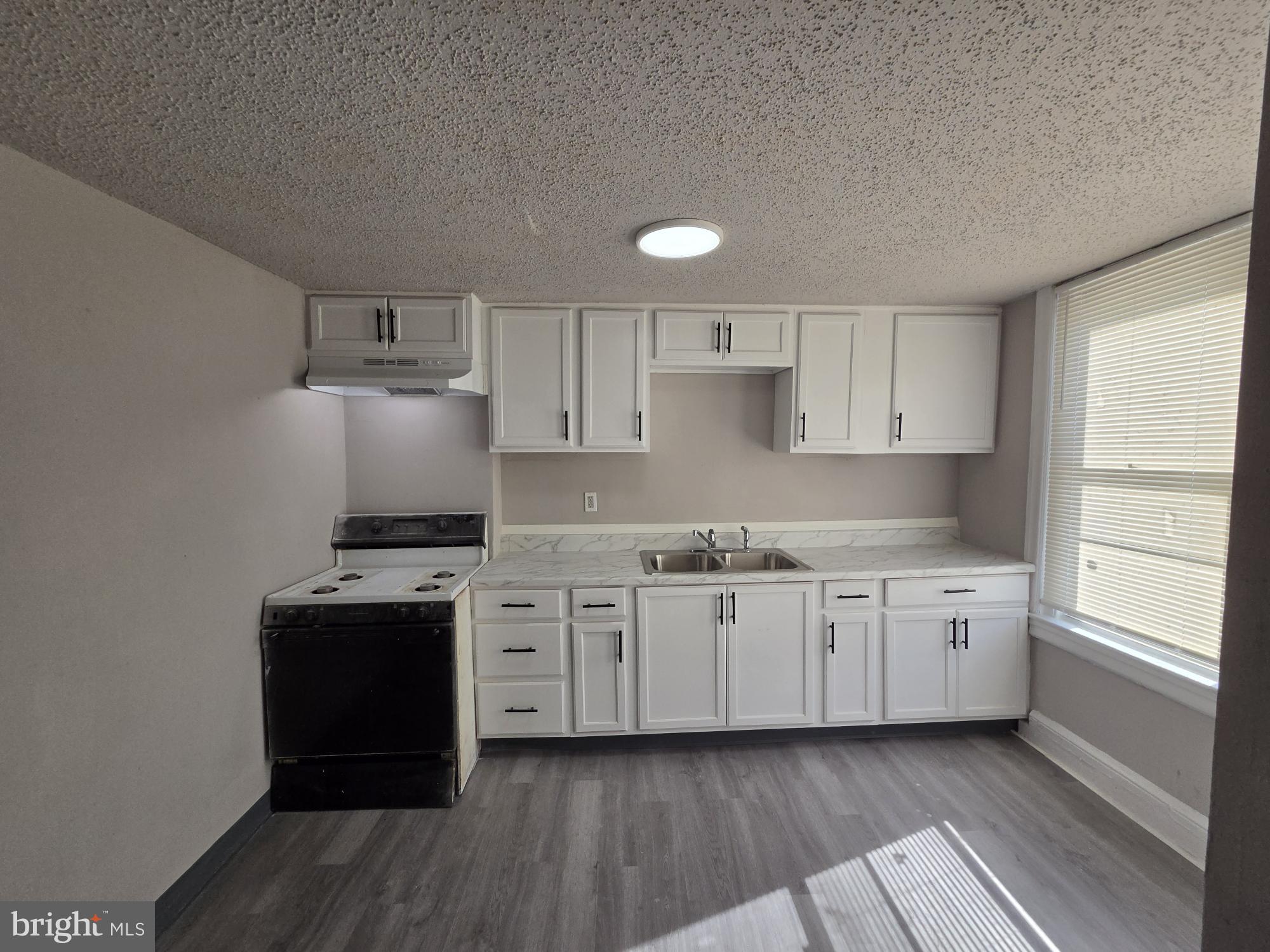 6413 Old York Road, Unit 2 Philadelphia, PA 19126 - Photo 10 of 25