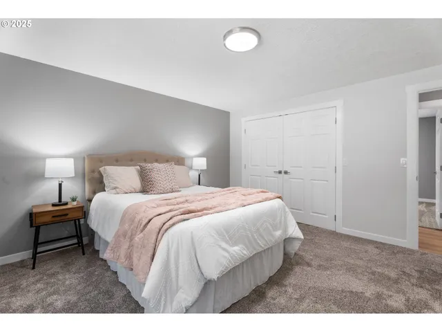 $849,000 | 23040 Southeast Yellowhammer Street, Damascus, OR 97089