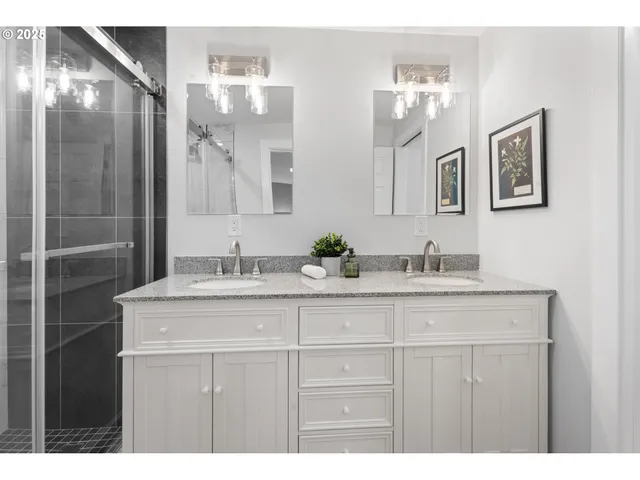 $849,000 | 23040 Southeast Yellowhammer Street, Damascus, OR 97089