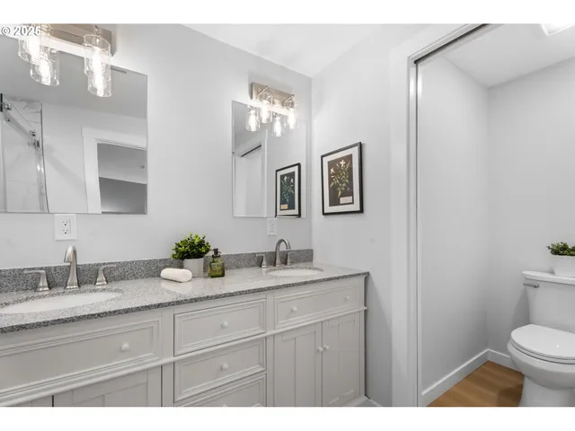 $849,000 | 23040 Southeast Yellowhammer Street, Damascus, OR 97089