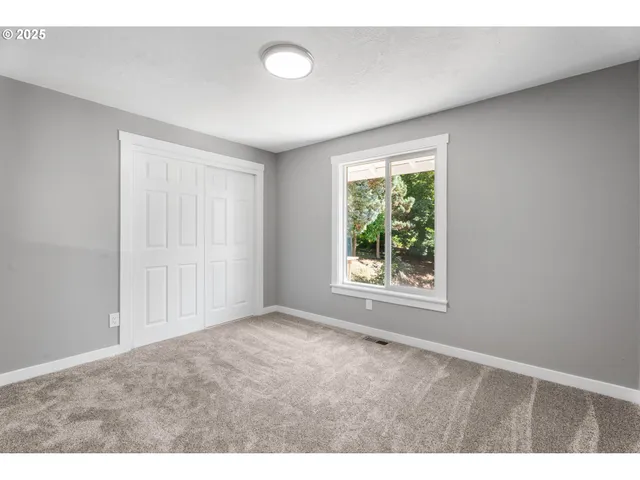 $849,000 | 23040 Southeast Yellowhammer Street, Damascus, OR 97089