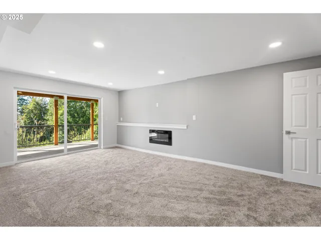 $849,000 | 23040 Southeast Yellowhammer Street, Damascus, OR 97089