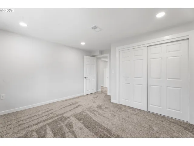 $849,000 | 23040 Southeast Yellowhammer Street, Damascus, OR 97089