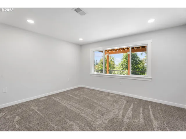 $849,000 | 23040 Southeast Yellowhammer Street, Damascus, OR 97089