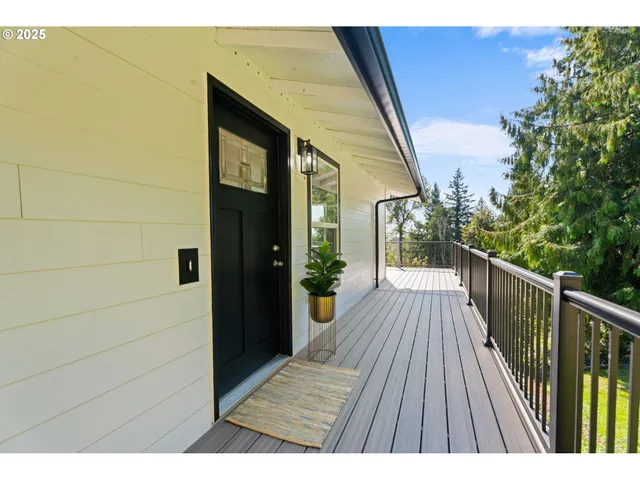 $849,000 | 23040 Southeast Yellowhammer Street, Damascus, OR 97089