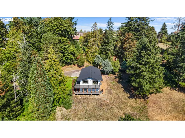 $849,000 | 23040 Southeast Yellowhammer Street, Damascus, OR 97089