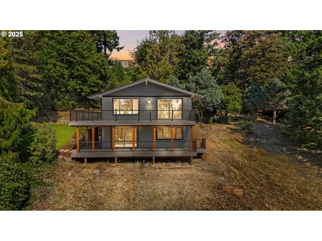 $849,000 | 23040 Southeast Yellowhammer Street, Damascus, OR 97089