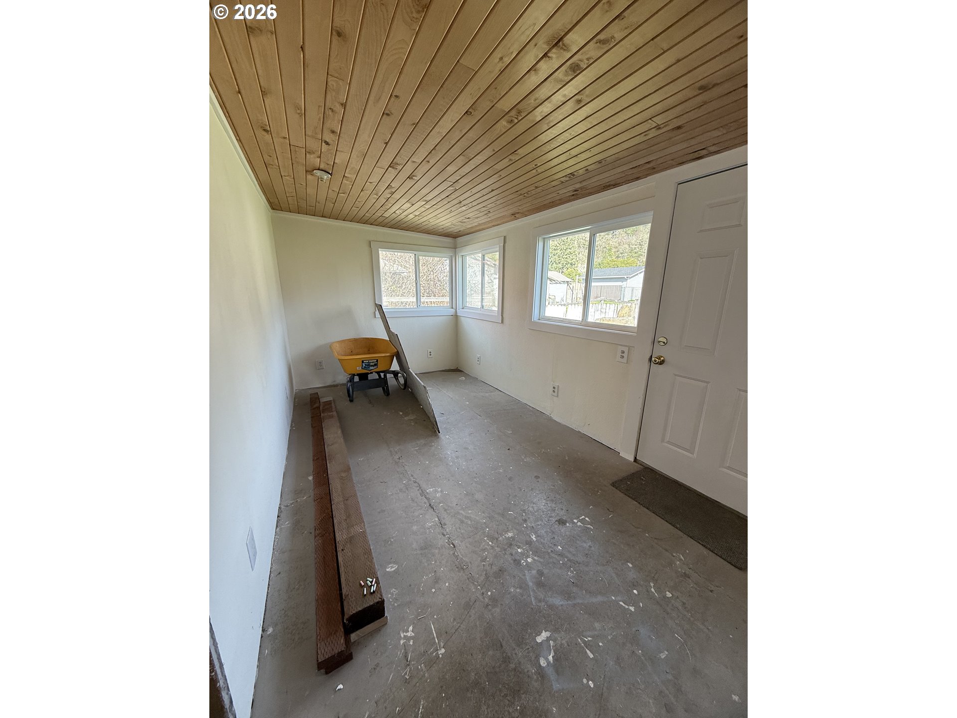 410 3rd Avenue Powers, OR 97466 - Photo 32 of 36