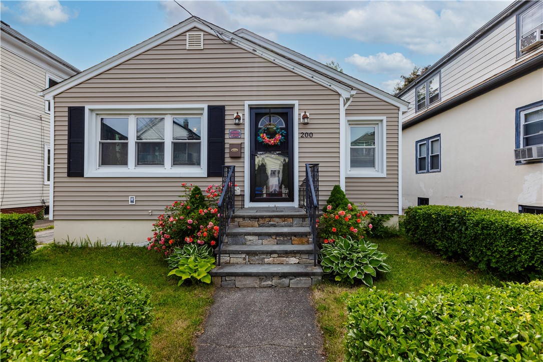 200 Unit Street Providence, RI 02909 - Photo 1 of 31