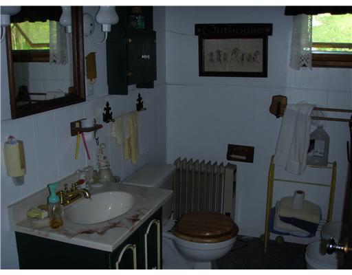 1239 Clouse Road Addison, PA 15411 - Photo 6 of 13 Master Bath/Spa.