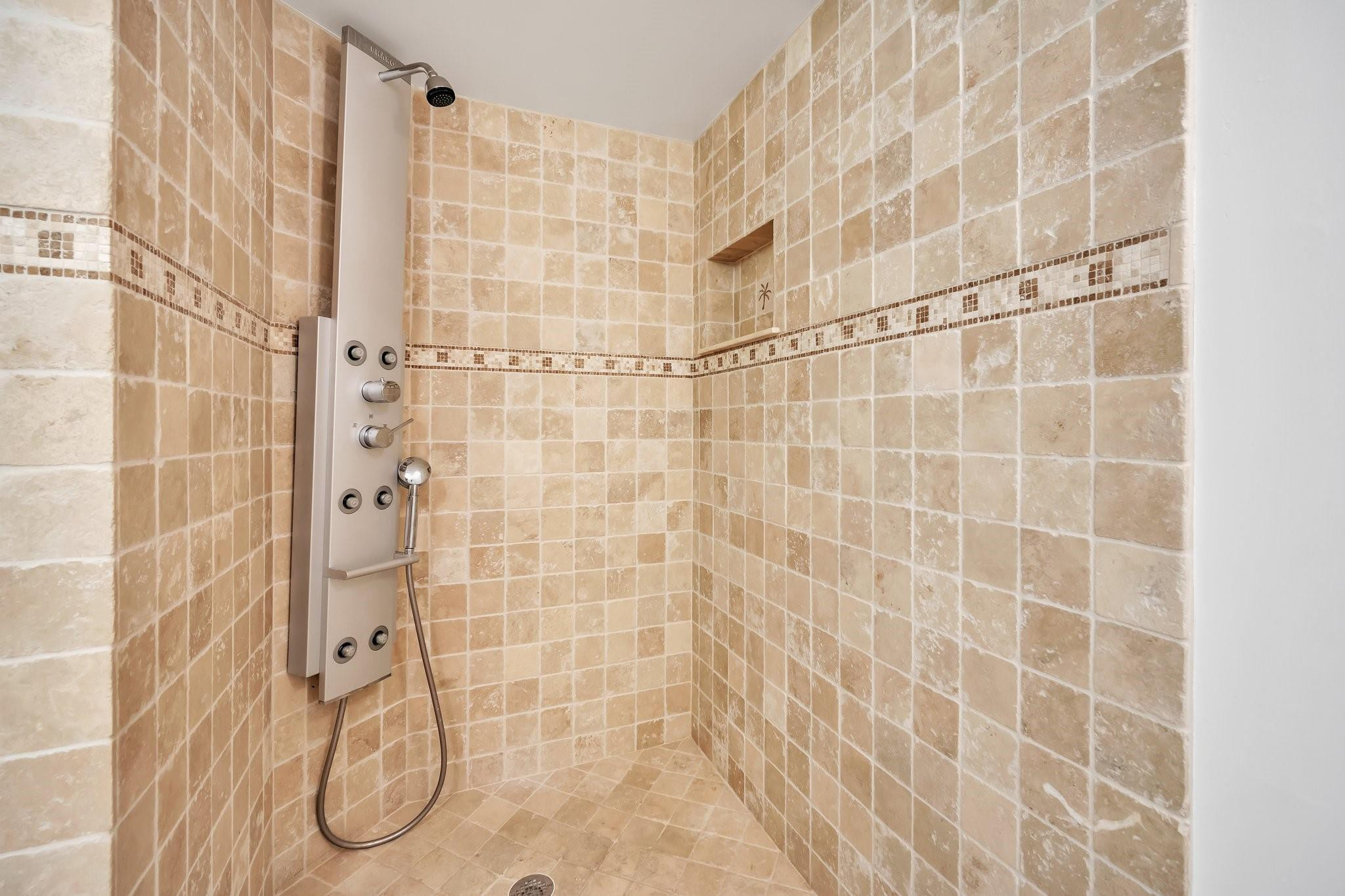 720 Bayshore Drive, Unit 202 Fort Lauderdale, FL 33304 - Photo 10 of 20 Photo 10