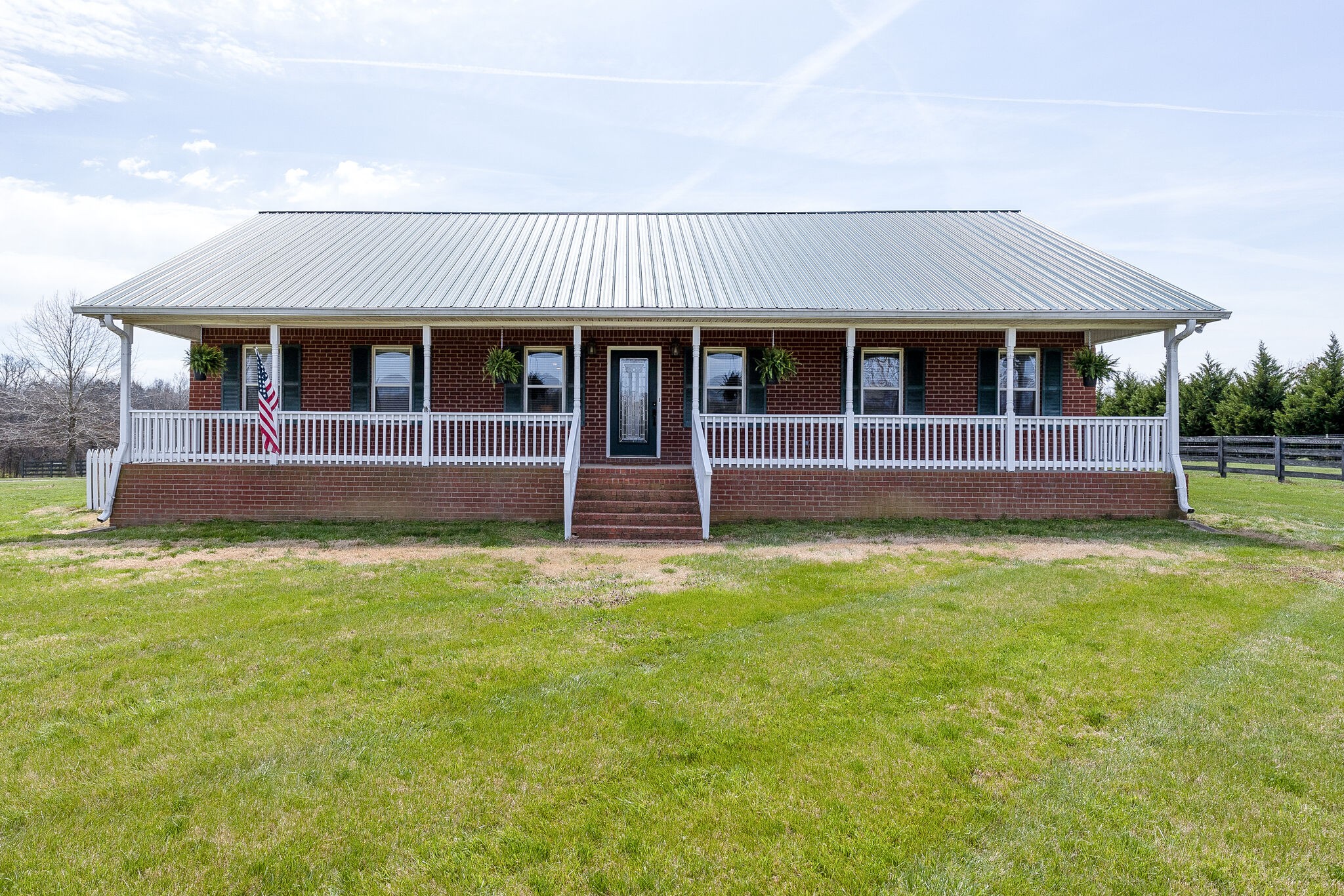 1611 Floyd Road Eagleville, TN 37060 - Photo 1 of 46 Gallery Image 1