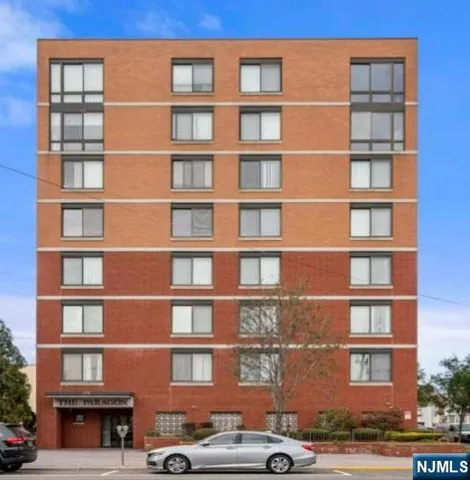 $2,700 | 275 State Street, Hackensack, NJ 07601