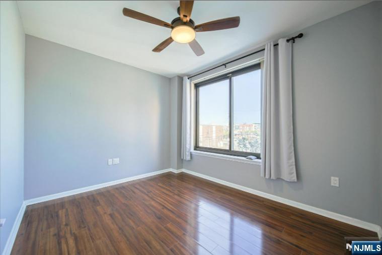 275 State Street Hackensack, NJ 07601 - Photo 4 of 13