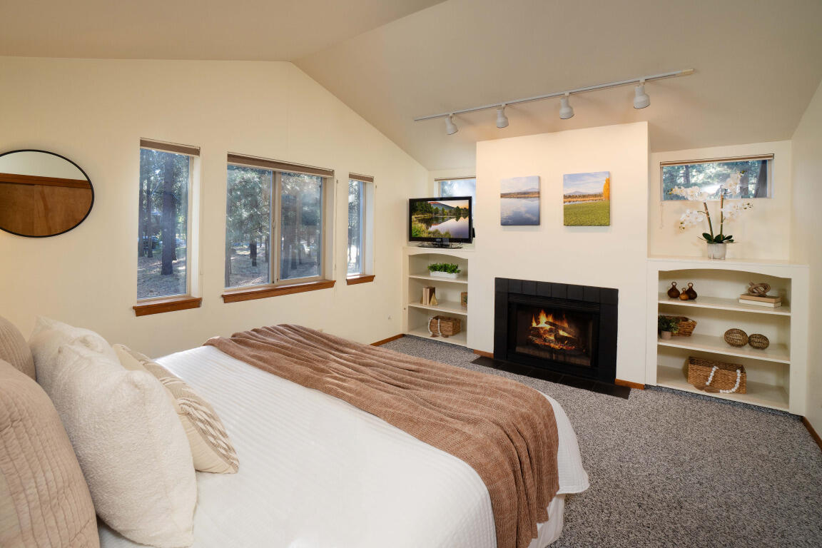 70701 Pasque Flower, Unit SM 94 Black Butte Ranch, OR 97759 - Photo 21 of 26