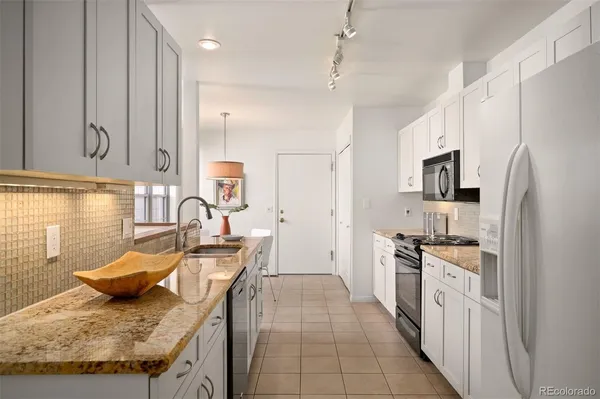 $570,000 | 10000 East Yale Avenue, Unit 51, Denver, CO 80231