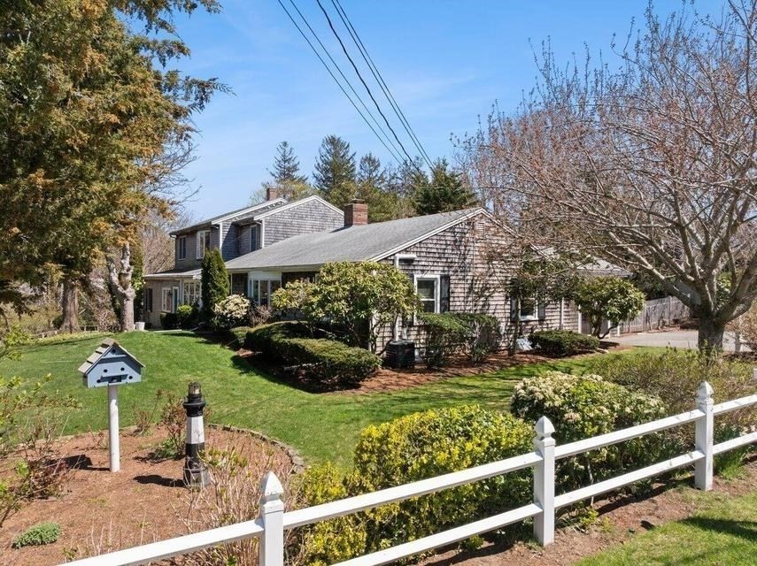 46 Monument View Road Dennis, MA 02660 - Photo 3 of 42