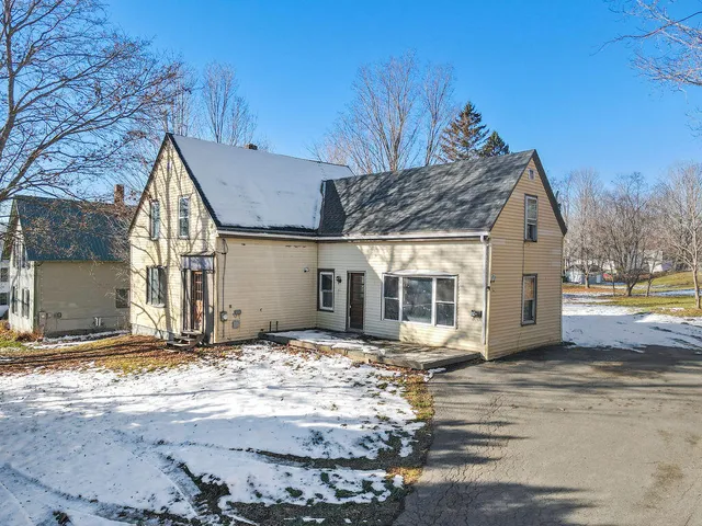 $165,000 | 82 Summer Street, Dover-Foxcroft, ME 04426