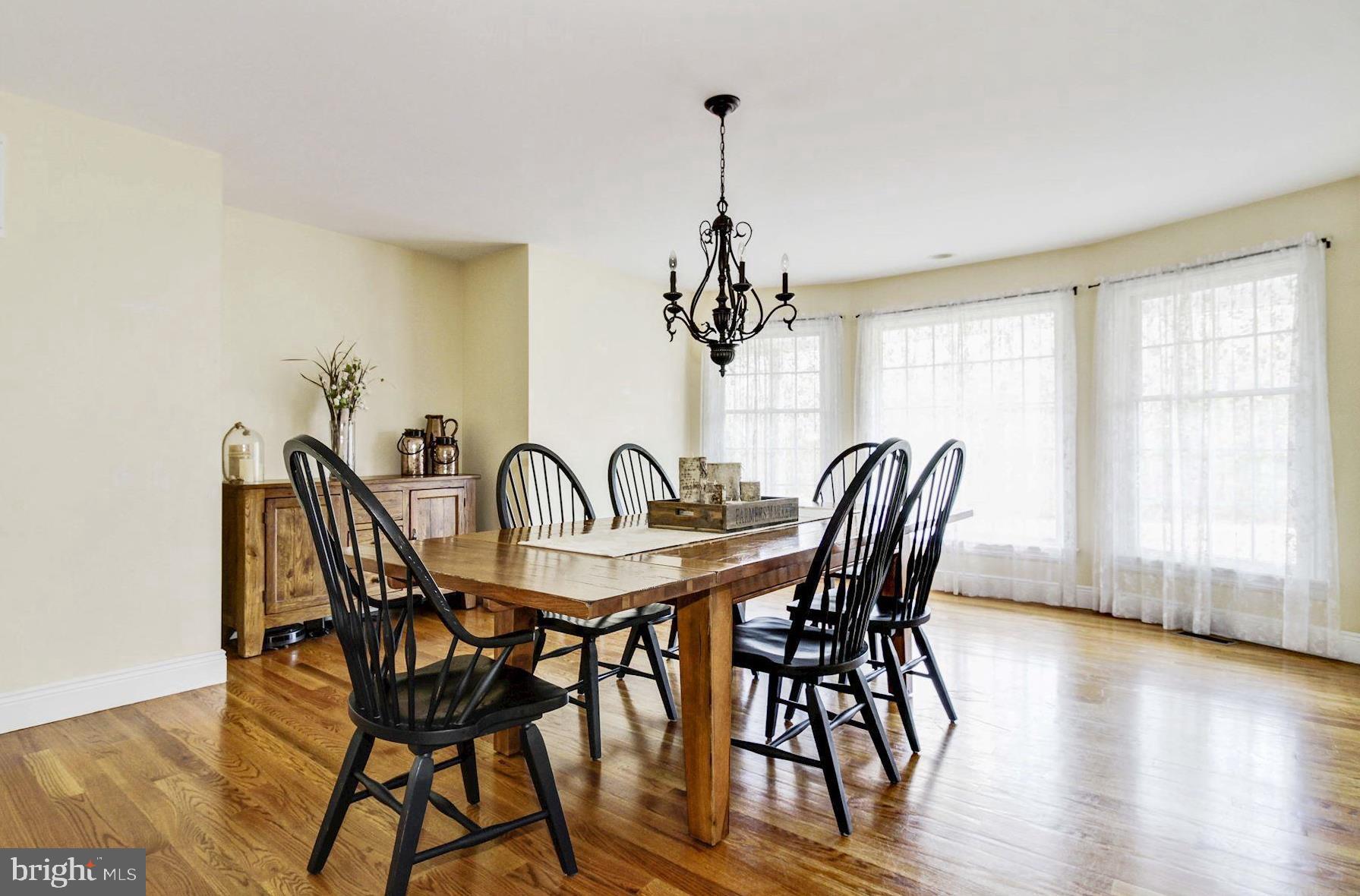 345 Riverside Drive Port Republic, NJ 08241 - Photo 15 of 63 Dining room