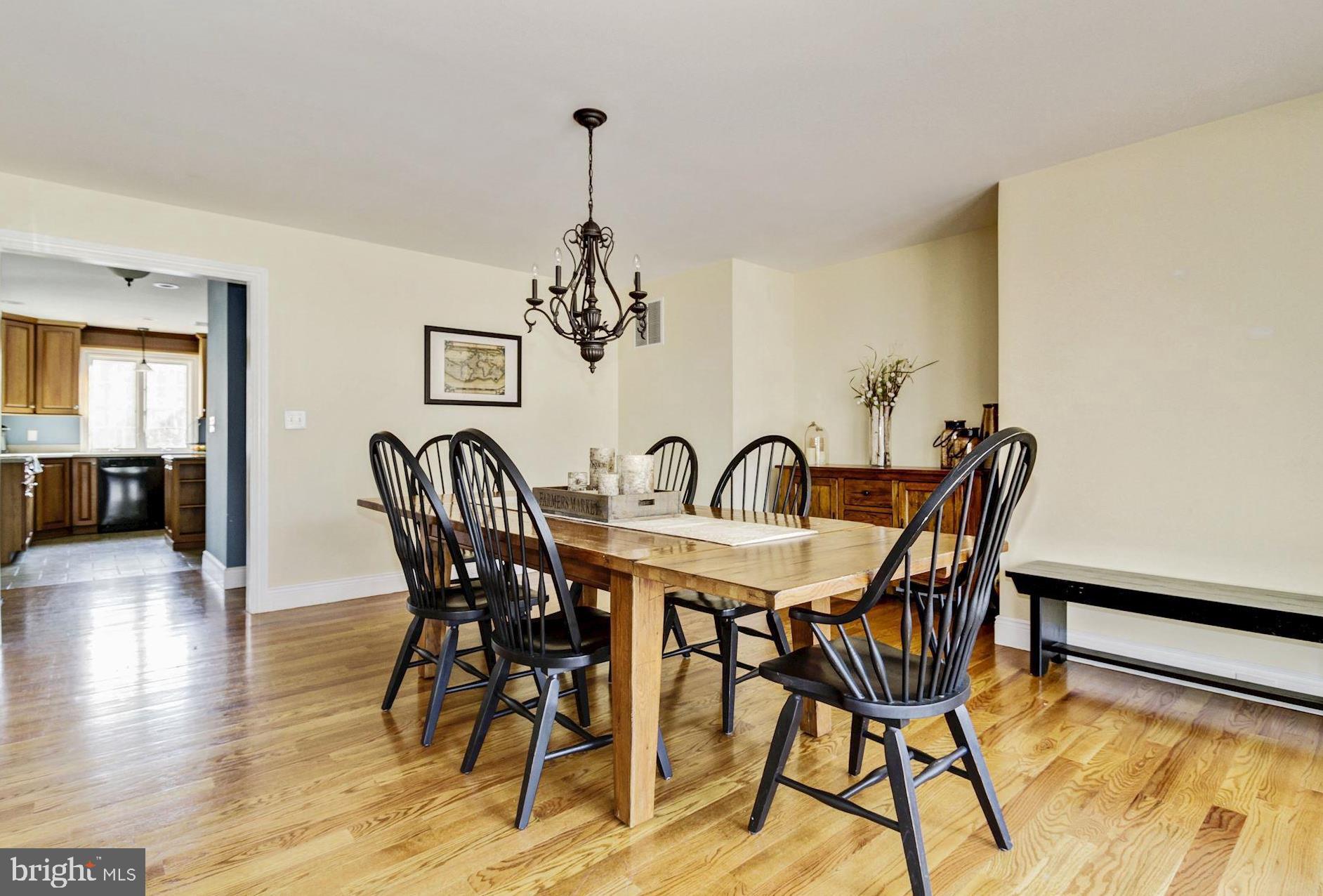 345 Riverside Drive Port Republic, NJ 08241 - Photo 16 of 63 Dining room