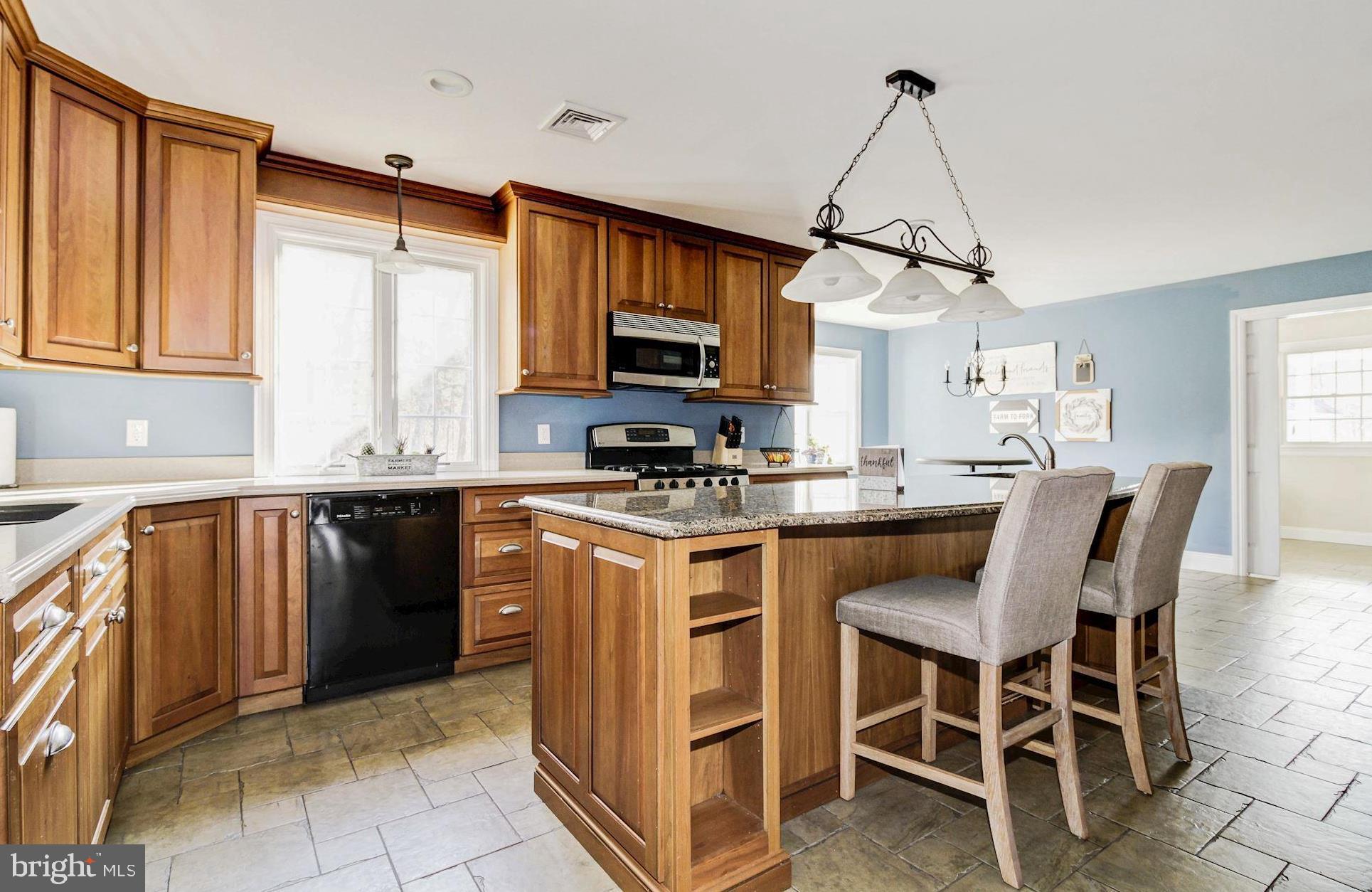 345 Riverside Drive Port Republic, NJ 08241 - Photo 23 of 63 Kitchen