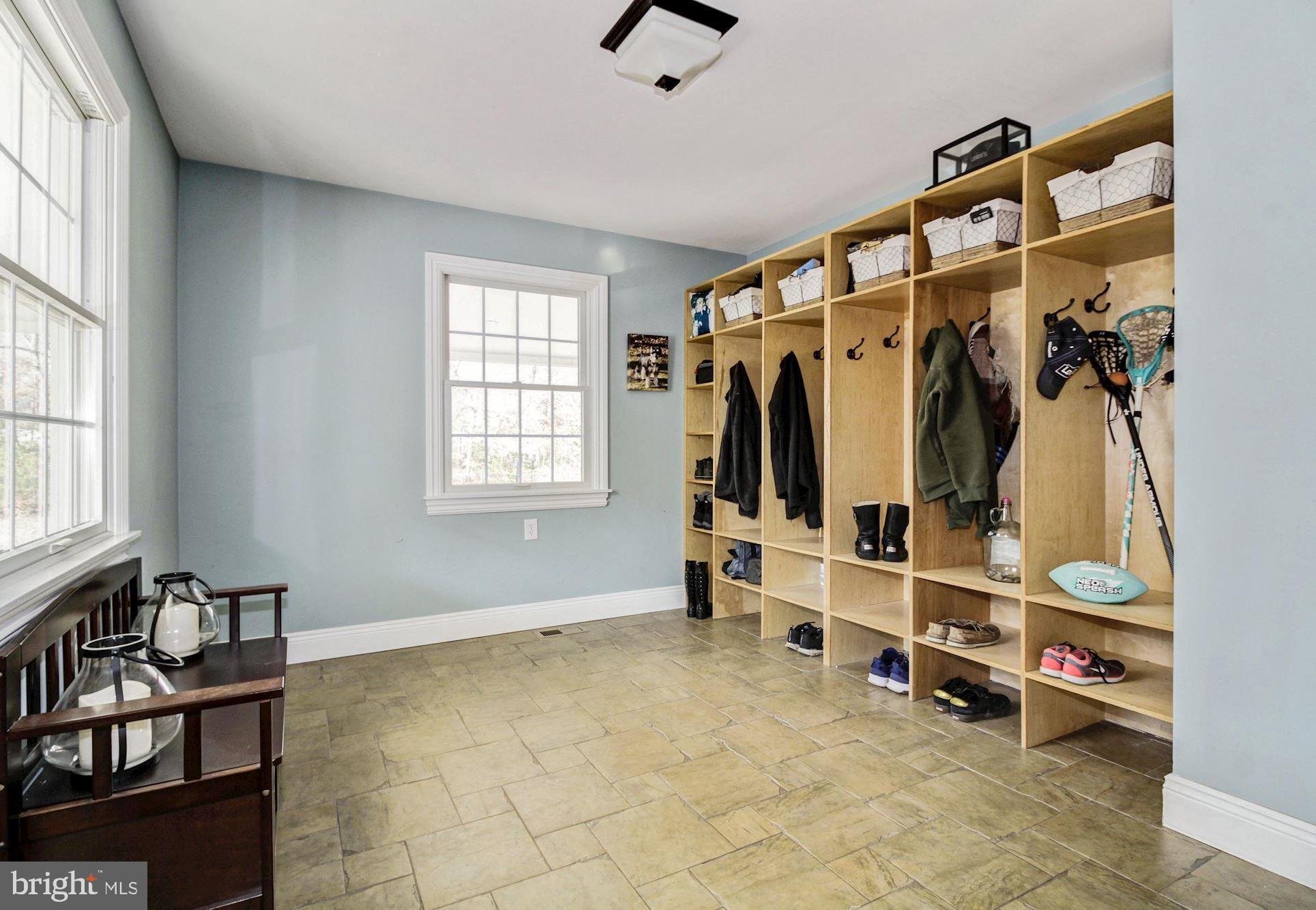 345 Riverside Drive Port Republic, NJ 08241 - Photo 31 of 63 Mud room